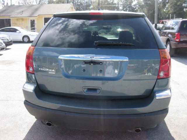 2007 Chrysler Pacifica (value Line)