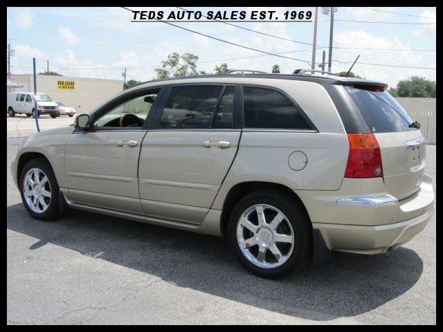 2007 Chrysler Pacifica SLT 25