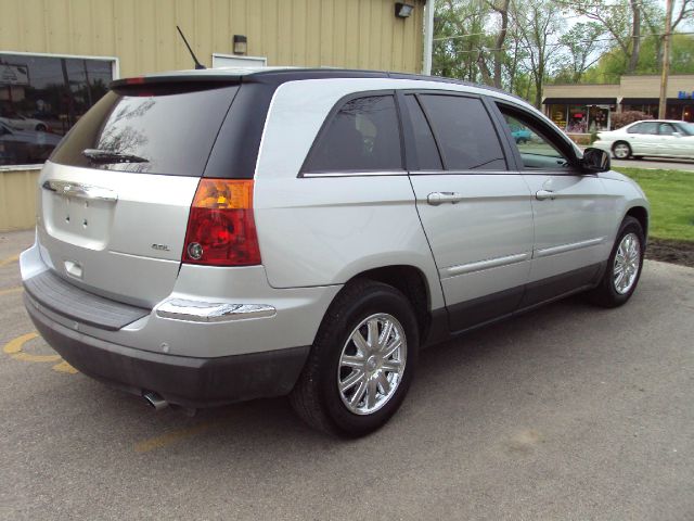 2007 Chrysler Pacifica (value Line)