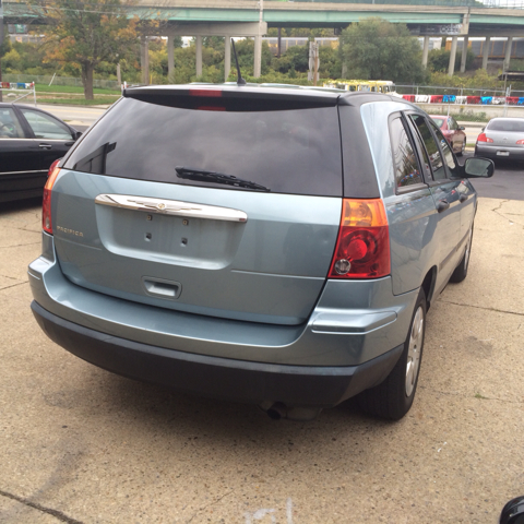 2008 Chrysler Pacifica Quad Coupe 3