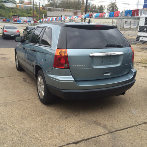 2008 Chrysler Pacifica Quad Coupe 3