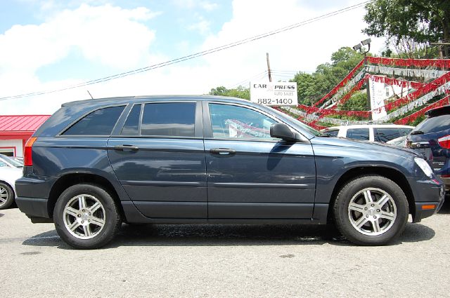 2008 Chrysler Pacifica Quad Coupe 3