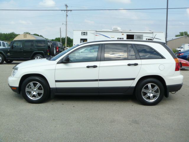 2008 Chrysler Pacifica Quad Coupe 3