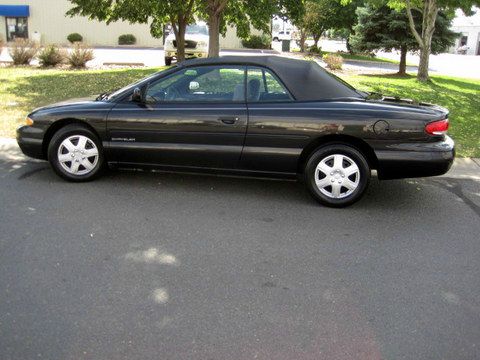 1999 Chrysler Sebring Crew Cab LS 2WD