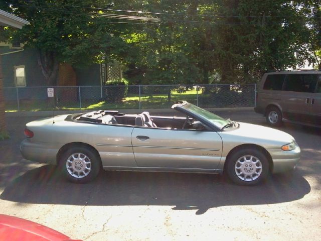 2000 Chrysler Sebring Crew Cab LS 2WD