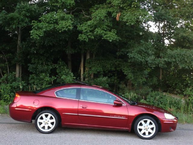 2001 Chrysler Sebring Crewcab SE 4X4