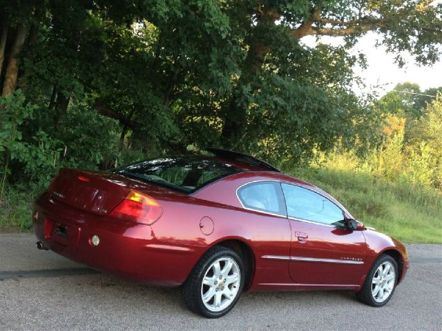 2001 Chrysler Sebring Crewcab SE 4X4