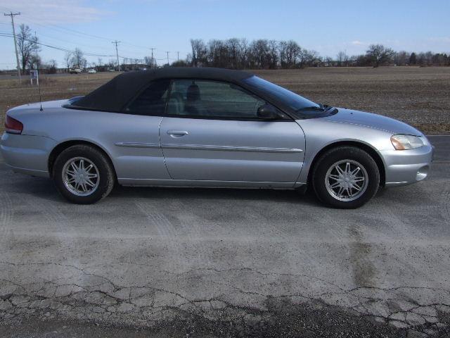 2002 Chrysler Sebring Elk Conversion Van