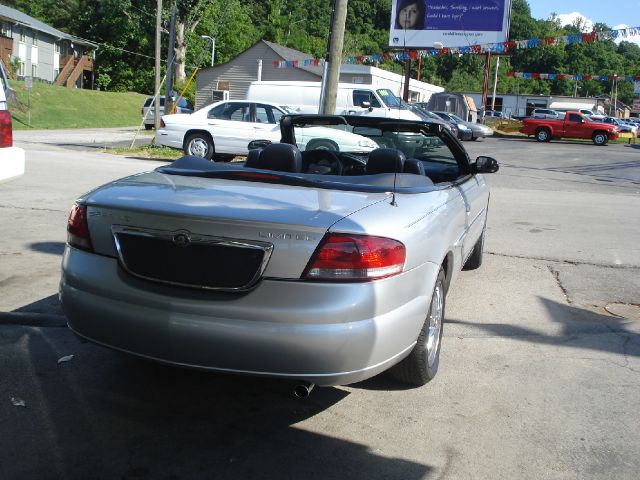 2002 Chrysler Sebring SLT Quad Cab Long Bed 4WD