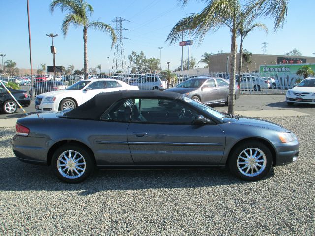 2002 Chrysler Sebring SLT Quad Cab Long Bed 4WD