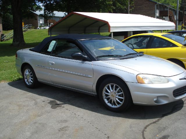 2002 Chrysler Sebring SLT Quad Cab Long Bed 4WD