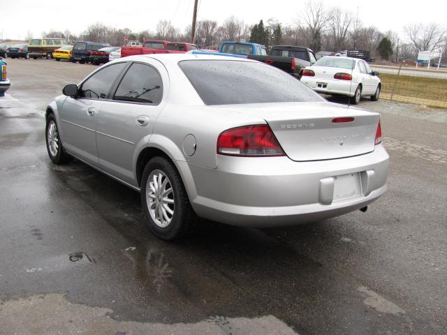 2003 Chrysler Sebring CREW CAB Lariet