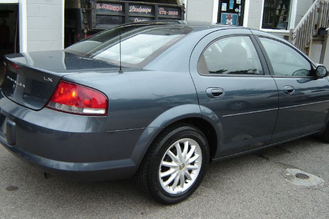 2003 Chrysler Sebring CREW CAB Lariet