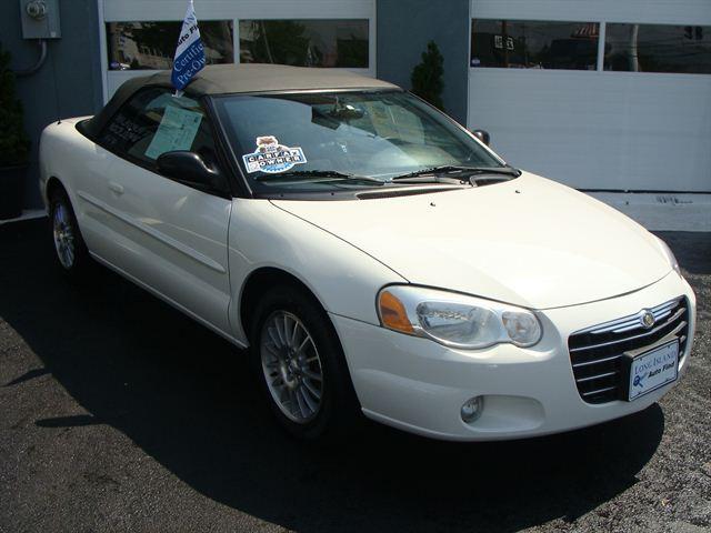 2004 Chrysler Sebring Platinum Edition W/ Navires