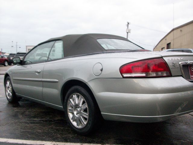 2004 Chrysler Sebring SLT Quad Cab Long Bed 4WD