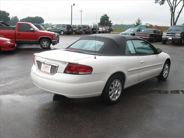 2004 Chrysler Sebring Glk350 4matic 4dr 4x4 SUV