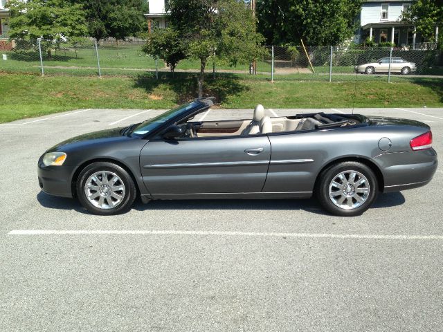 2004 Chrysler Sebring SLT Quad Cab Long Bed 4WD