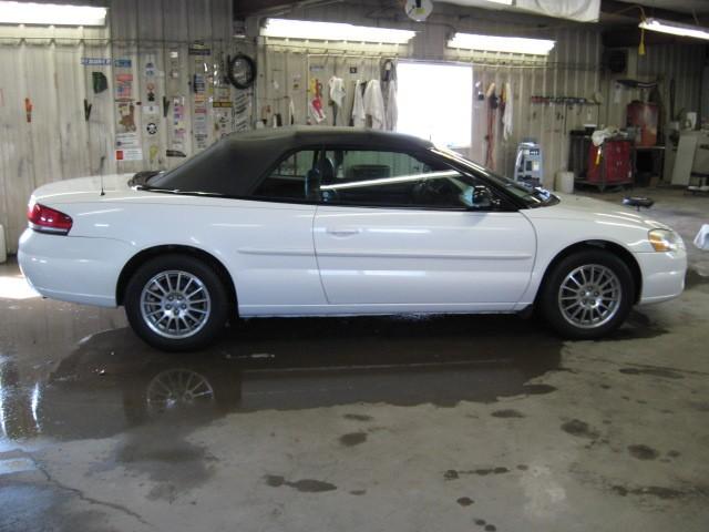 2004 Chrysler Sebring 1.8T Quattro