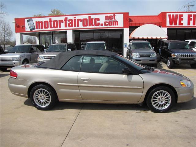 2004 Chrysler Sebring XL 4D Sedan