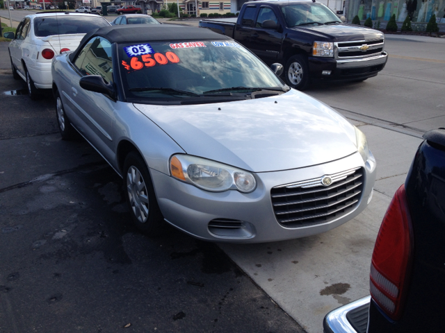 2005 Chrysler Sebring SW2