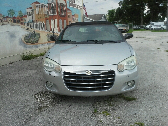 2005 Chrysler Sebring SLT Quad Cab Long Bed 4WD