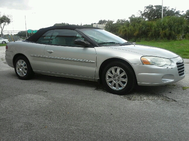 2005 Chrysler Sebring SLT Quad Cab Long Bed 4WD