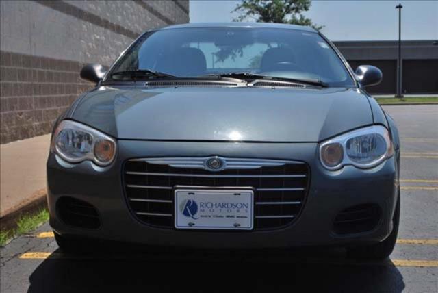 2005 Chrysler Sebring Base