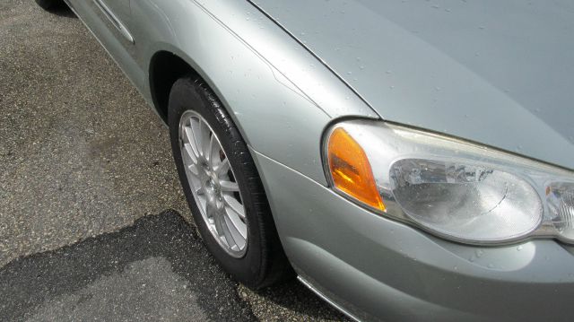 2006 Chrysler Sebring SLT Quad Cab Long Bed 4WD