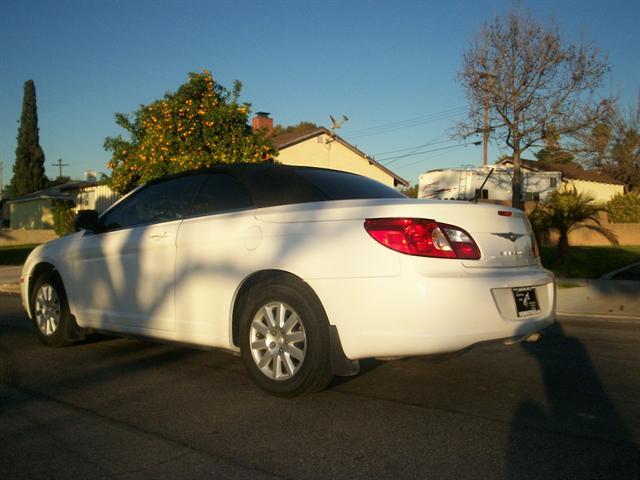 2008 Chrysler Sebring C230 Sport Sedan