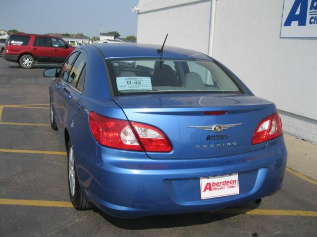 2008 Chrysler Sebring Elk Conversion Van