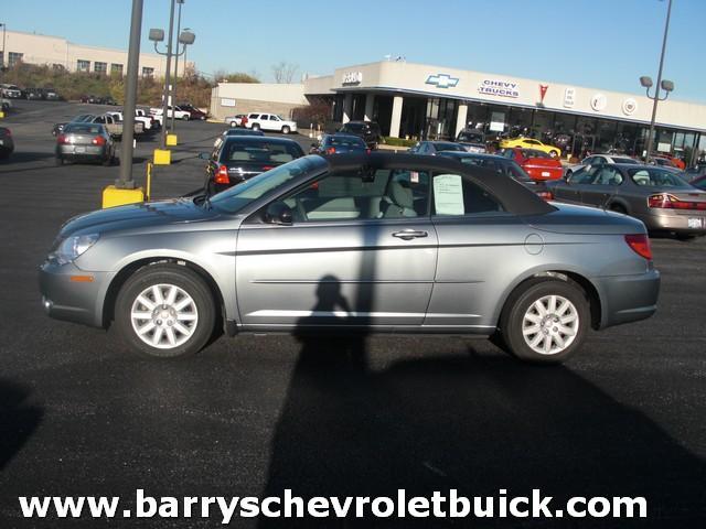 2008 Chrysler Sebring Elk Conversion Van