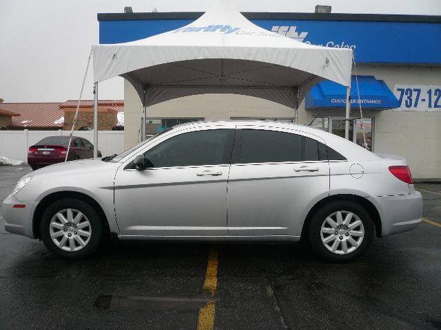 2008 Chrysler Sebring Elk Conversion Van