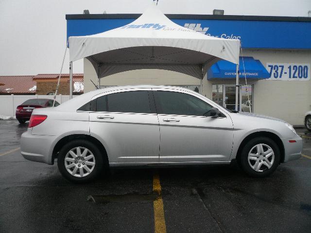 2008 Chrysler Sebring Elk Conversion Van