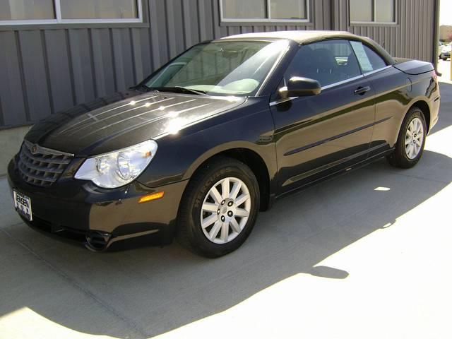 2008 Chrysler Sebring Elk Conversion Van