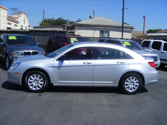 2008 Chrysler Sebring Elk Conversion Van