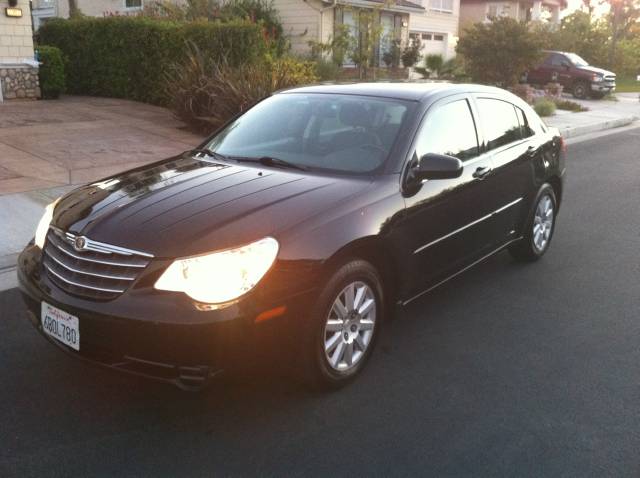 2008 Chrysler Sebring Elk Conversion Van