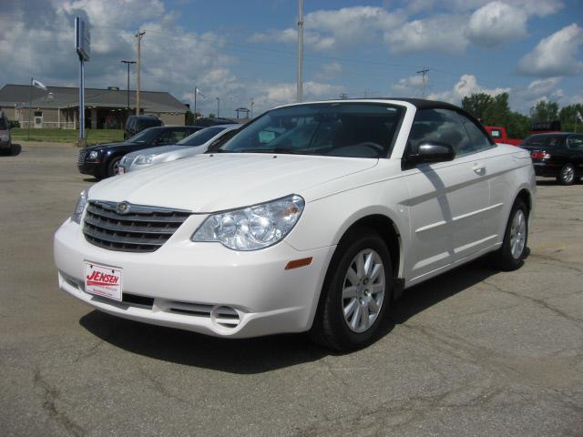 2008 Chrysler Sebring Unknown