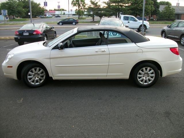 2008 Chrysler Sebring Elk Conversion Van