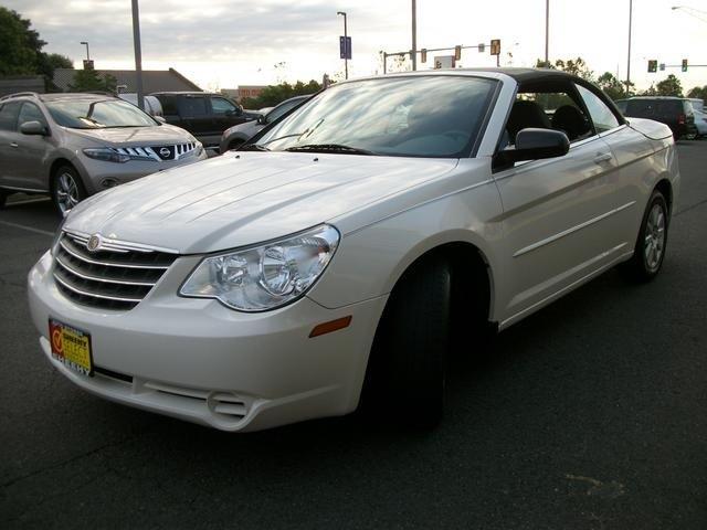 2008 Chrysler Sebring Elk Conversion Van