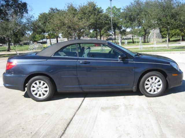 2008 Chrysler Sebring C230 Sport Sedan