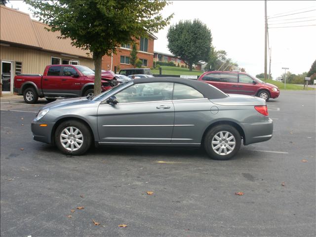 2008 Chrysler Sebring Elk Conversion Van