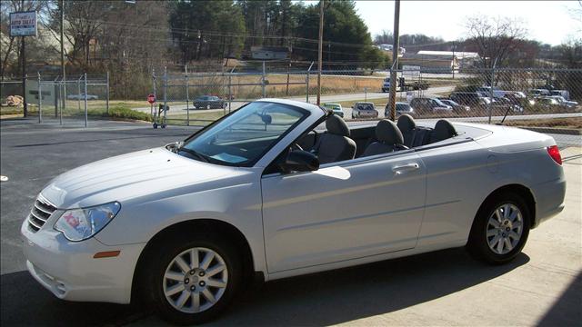 2008 Chrysler Sebring Elk Conversion Van