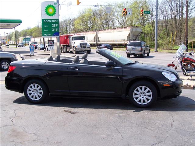 2008 Chrysler Sebring Unknown