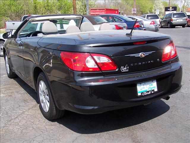 2008 Chrysler Sebring Unknown