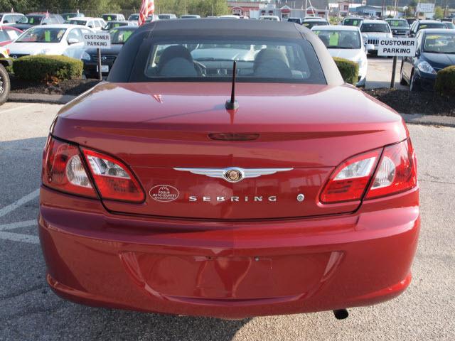 2008 Chrysler Sebring Unknown