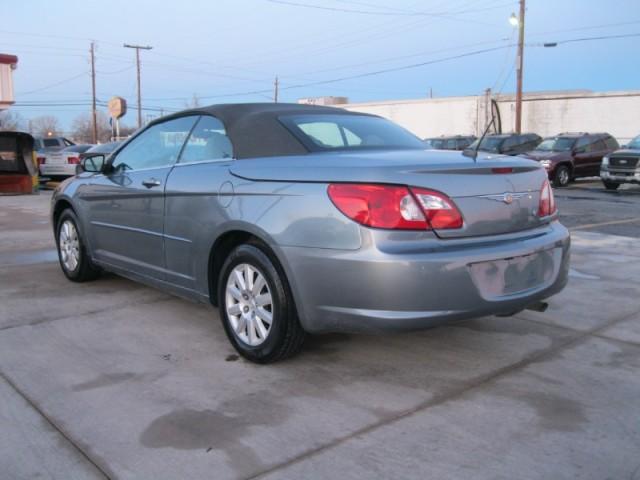 2008 Chrysler Sebring Elk Conversion Van