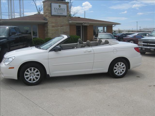 2008 Chrysler Sebring Elk Conversion Van