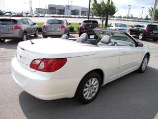 2008 Chrysler Sebring Elk Conversion Van