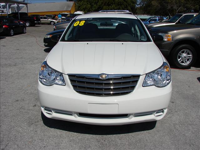 2008 Chrysler Sebring Elk Conversion Van