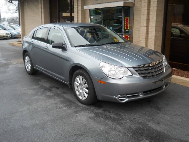 2008 Chrysler Sebring Elk Conversion Van